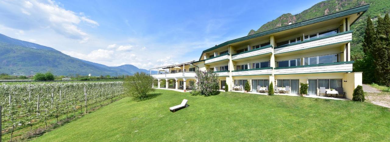 Hotel Greifenstein Terlano Exterior foto
